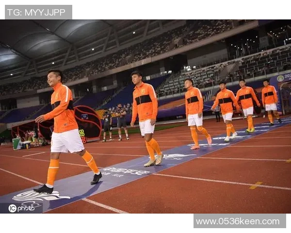 武汉飞盘队的盯防体系解析与战术运用探讨